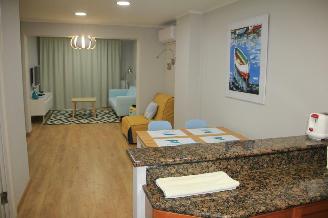 Appartement La Vela Blanca à Roses Extérieur photo